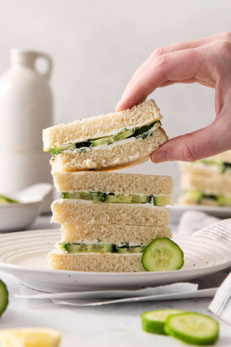 How To Prepare Cream Cheesy Cucumber Sandwiches